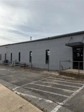 Office Space in Paris, TX