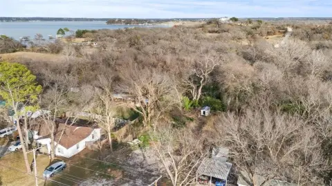 Vacant Lot in Azle, TX