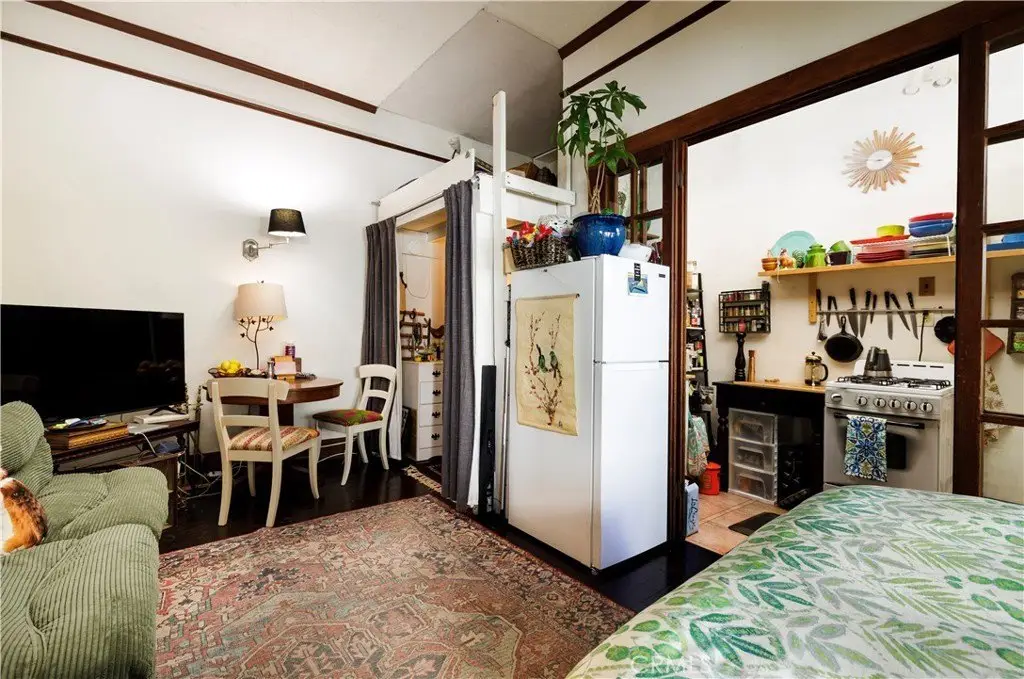 Picture 16