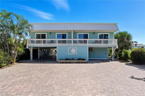 Fort Myers Beach Quadruplex Investment