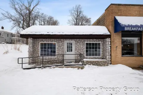 Ravenna Commercial Property for Sale