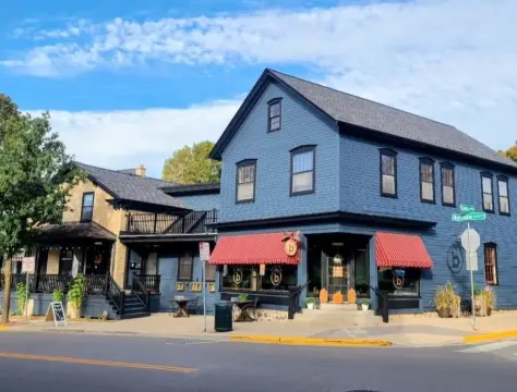 Cedarburg Flex Space Opportunity