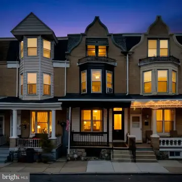 3-Unit Brick Triplex
