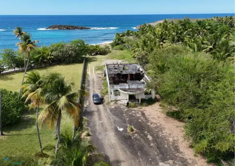 Beach Front Land in Arecibo