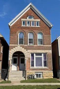 Dubuque Triplex Investment Opportunity
