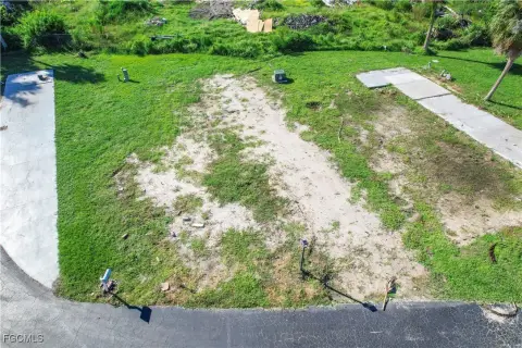 Vacant Lot in Plantation Estates