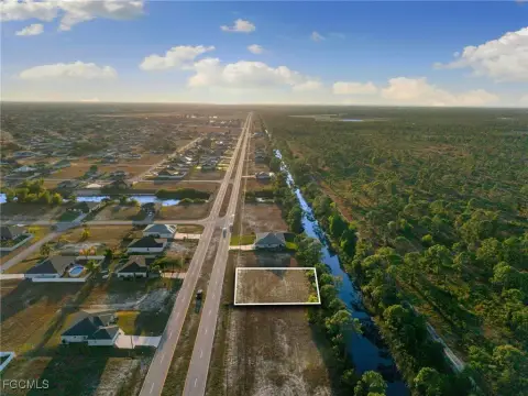 Cape Coral Residential Canal Lot