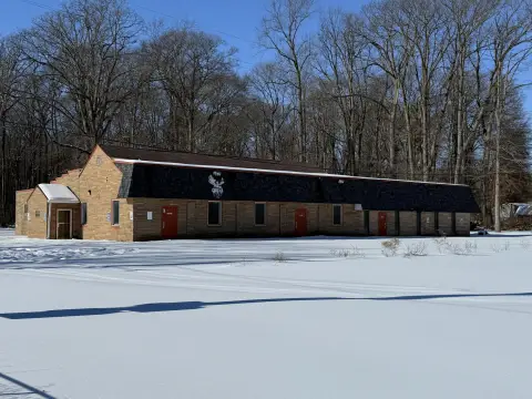 Retail Space in Belleville, MI