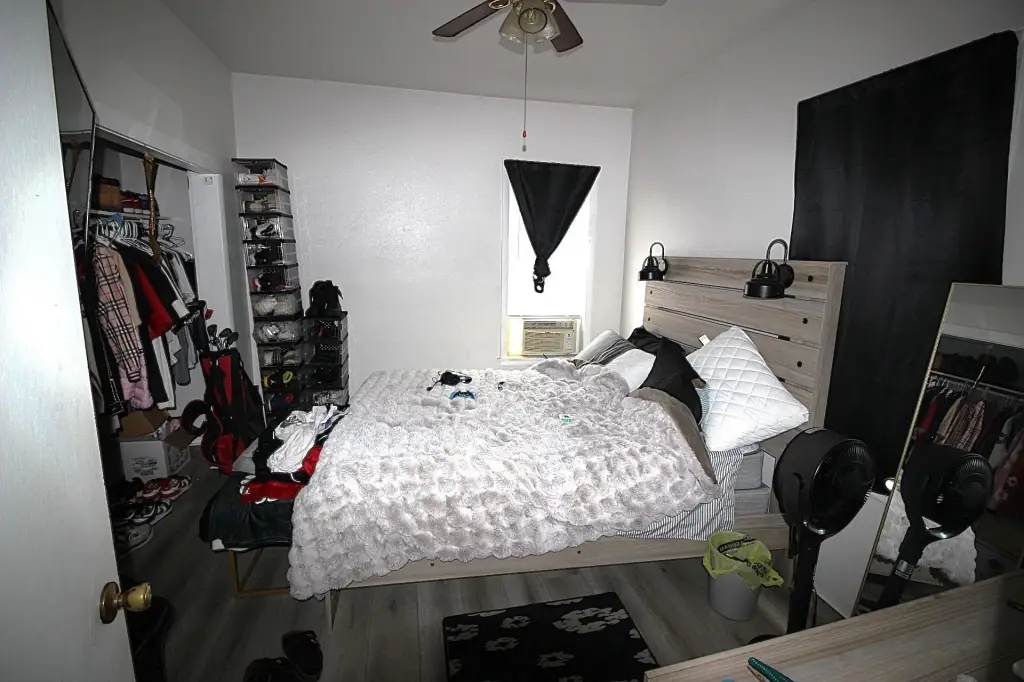 Picture 9