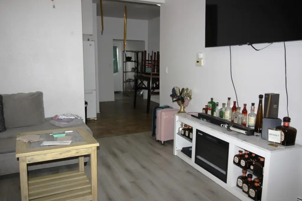 Picture 8