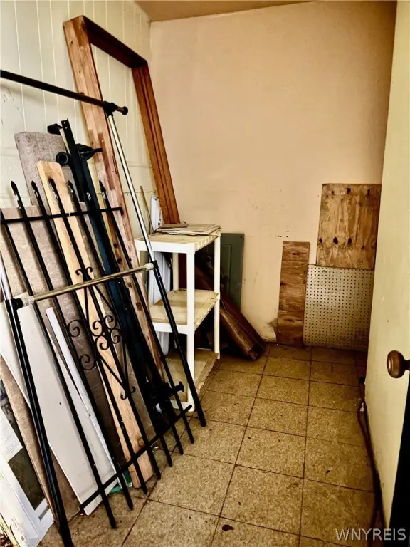 Picture 16