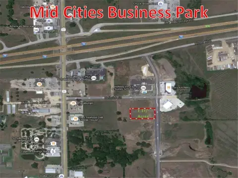 Undeveloped Lot in Mid Cities