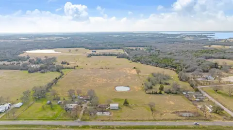 Honey Grove Farm/Estate For Sale