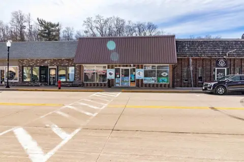 Updated Retail Building with Apartment
