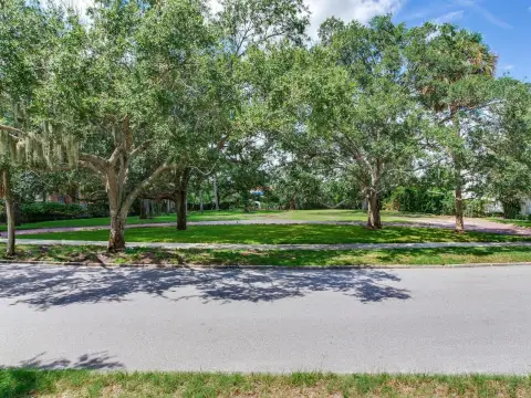 Waterfront Lot in Beach Park
