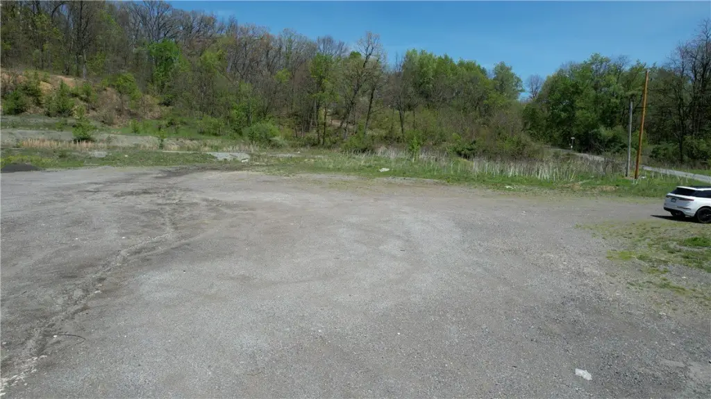 Picture 3