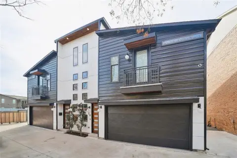 Modern Duplex in East Dallas