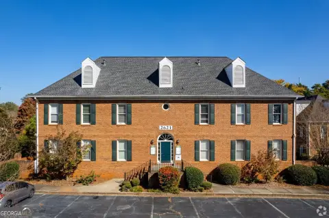 Renovated Office Suites in Marietta