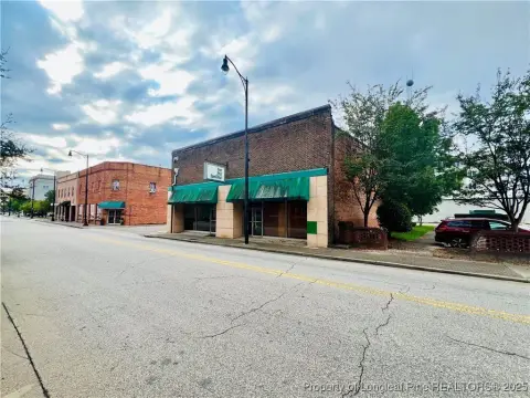 Downtown Fayetteville Flexible Commercial Space