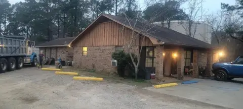Flex Property with Warehouse Space