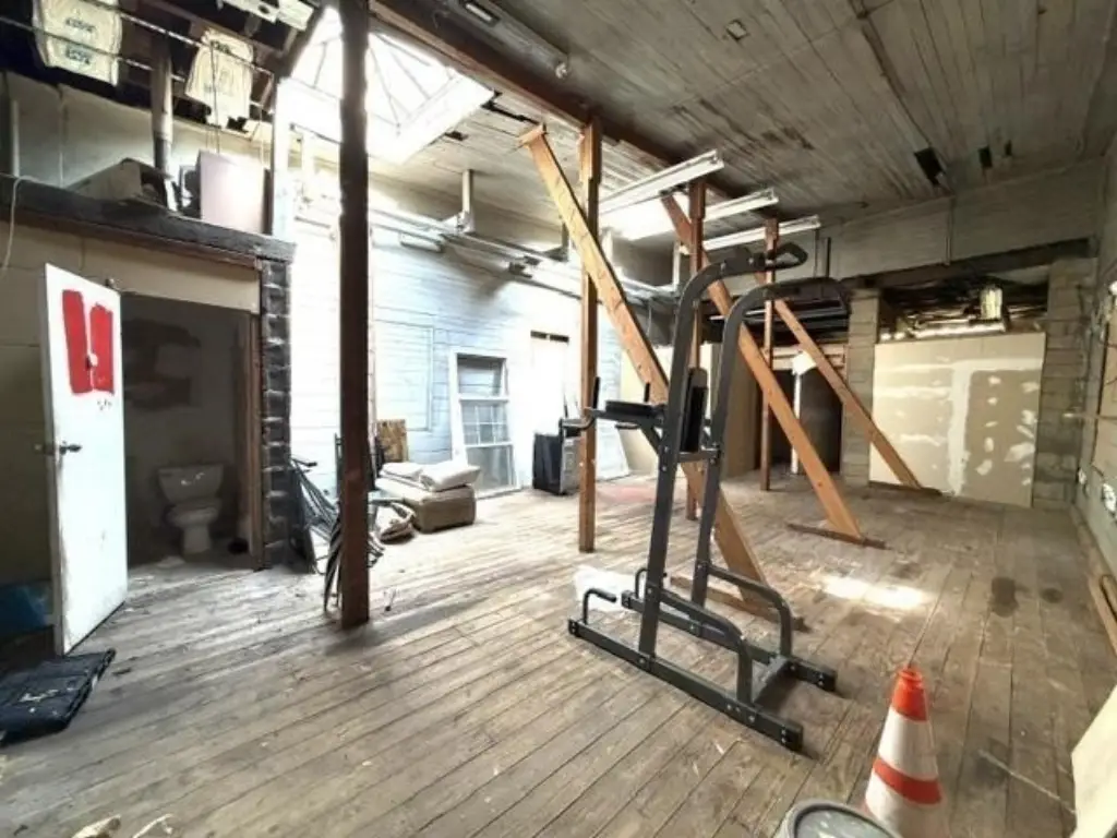 Picture 8