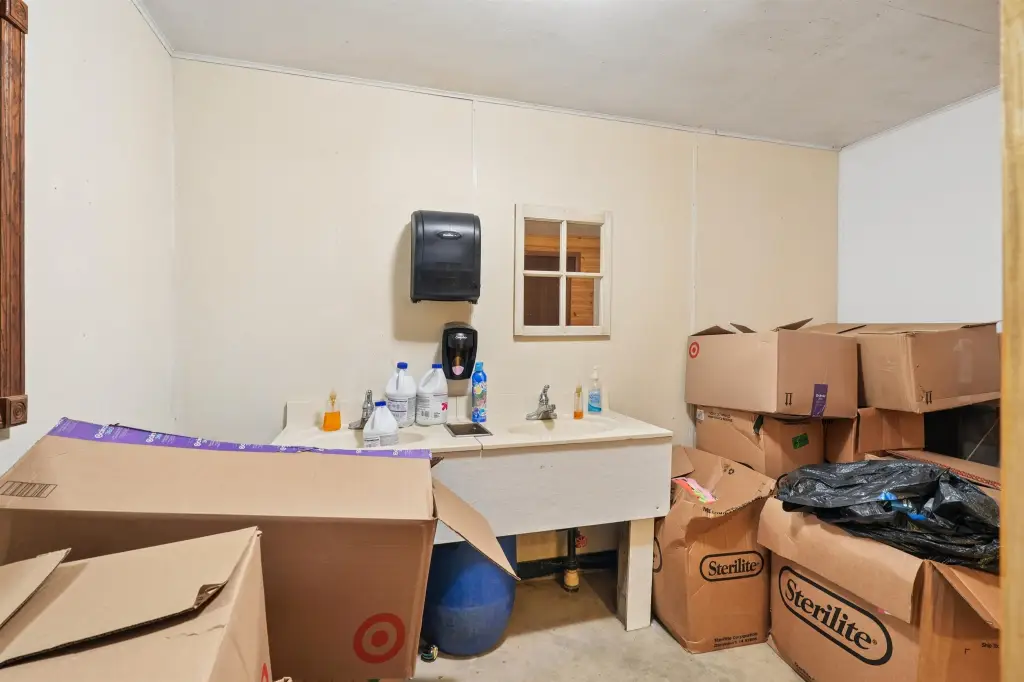 Picture 19