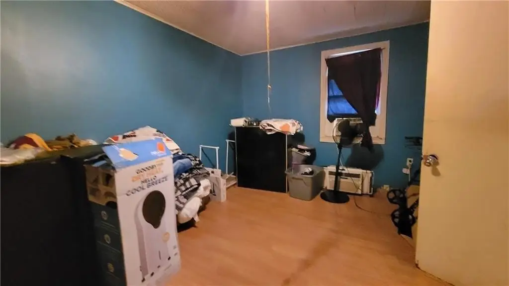 Picture 8