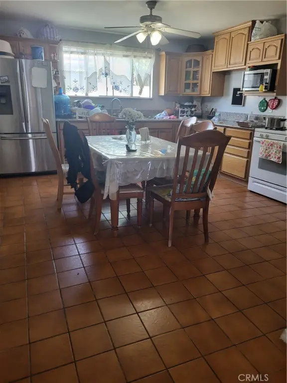 Picture 25