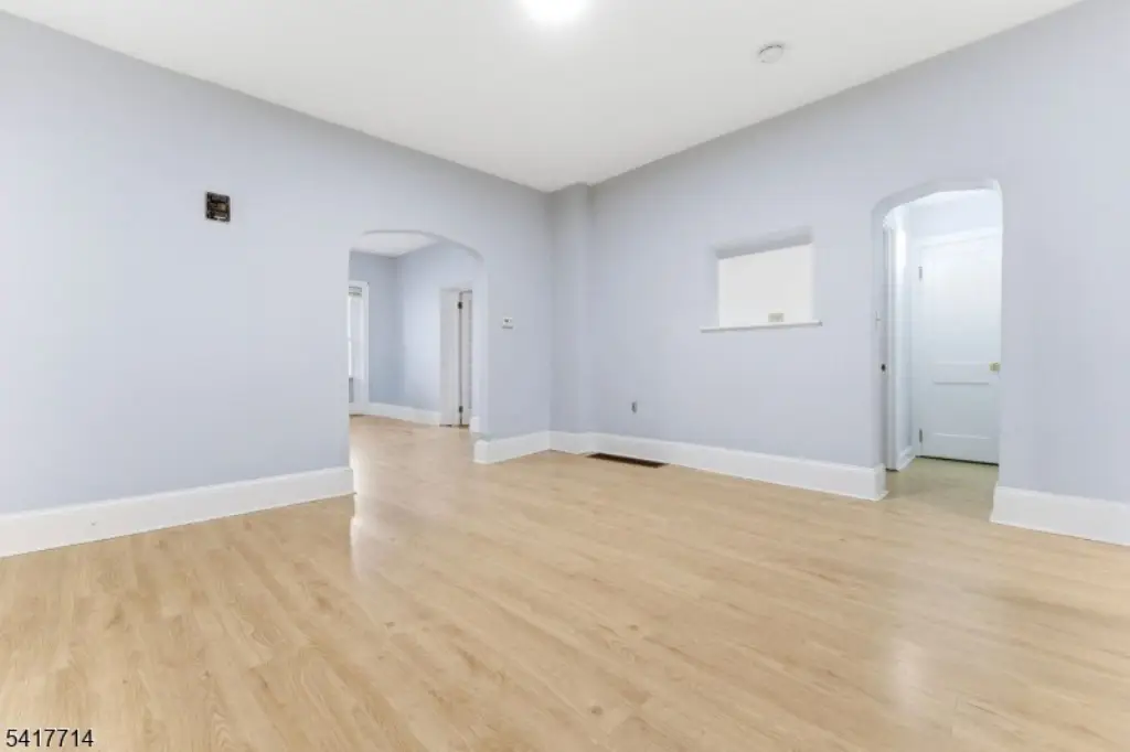 Picture 6