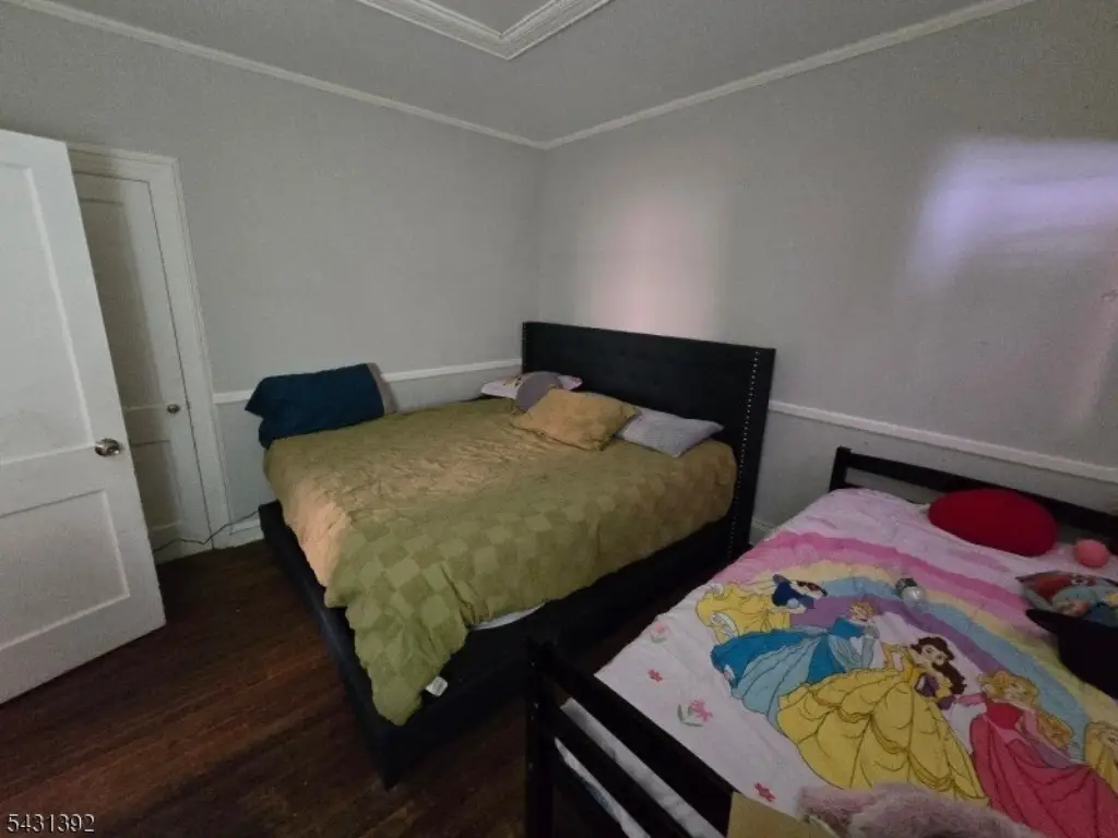 Picture 18