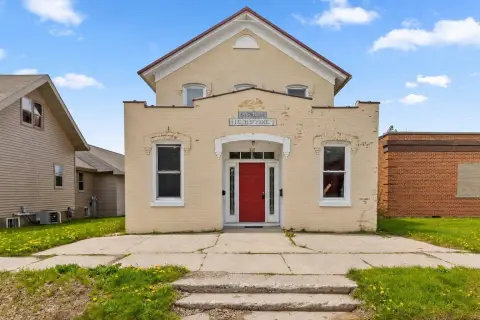 Remodeled Algoma Multi-Family Property