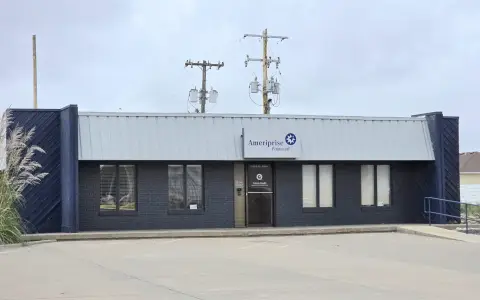 Fully Leased Commercial Property