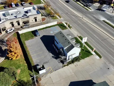 Versatile Commercial Space on Milton Avenue