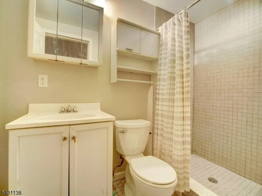 Picture 9