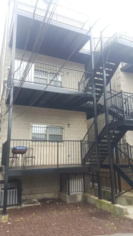 Picture 12