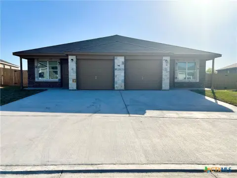 New Construction Duplex in Temple