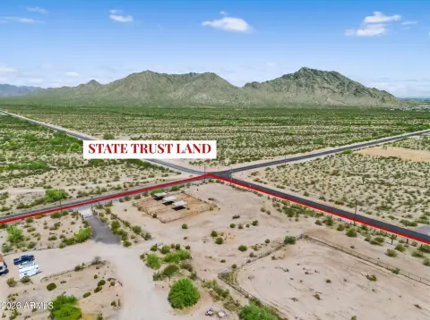 Equestrian Land with Horse Facilities