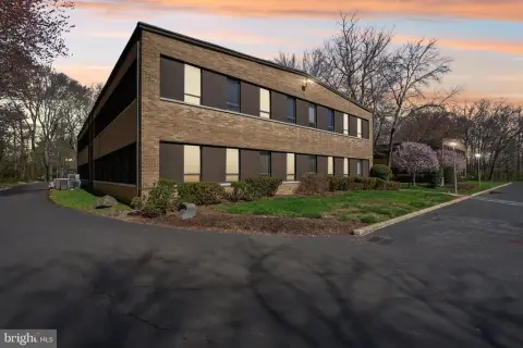 Updated Office in Prime Location