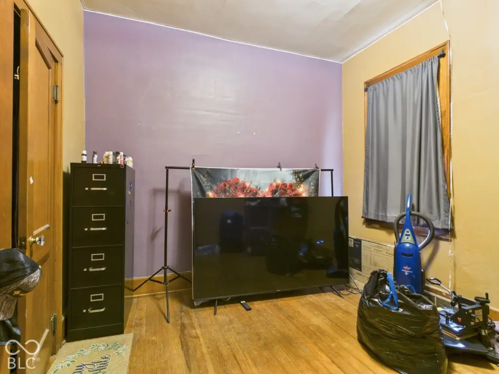 Picture 10