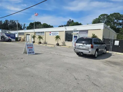 Bonita Springs Flex/Warehouse Space