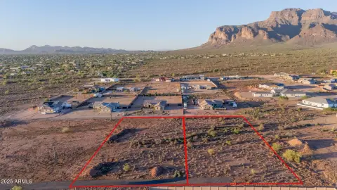 Apache Junction Homesite: 1.25 Acres