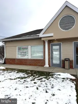 End Cap Office Suite