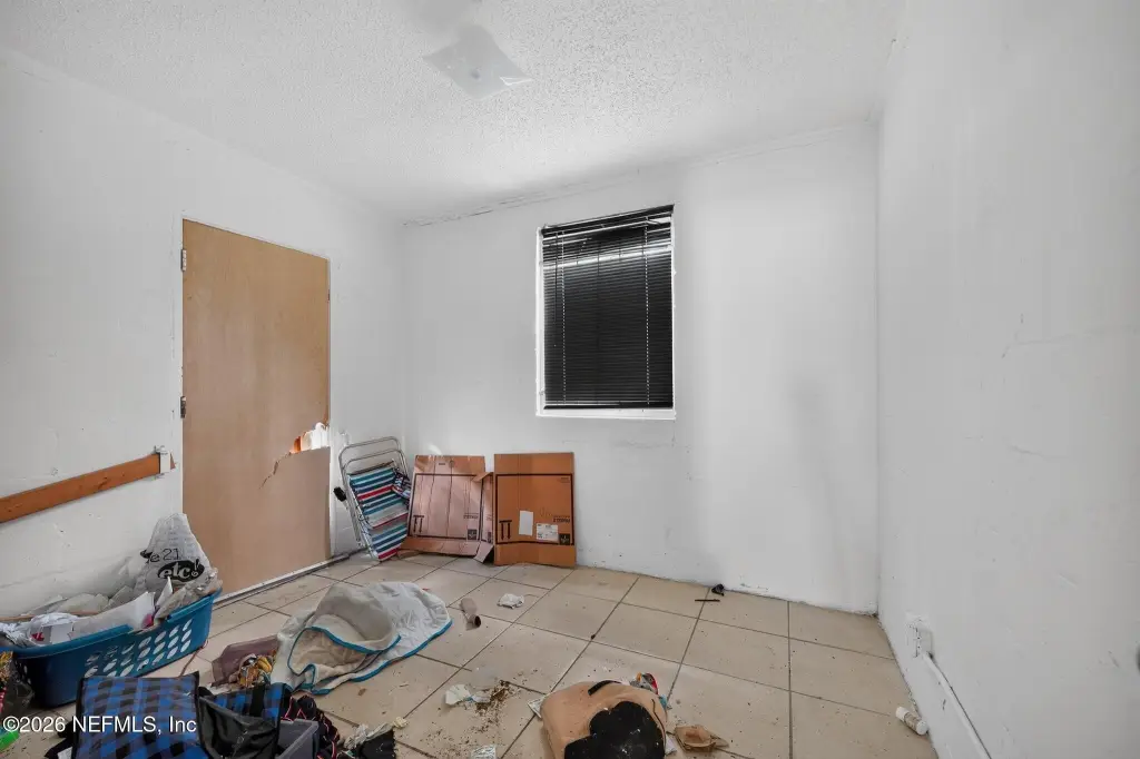 Picture 23