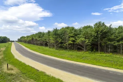 Dodgeville Land in Black Diamond