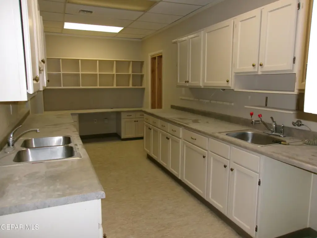 Picture 10