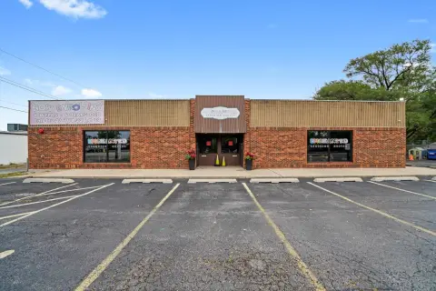 Free-Standing Commercial Building For Sale