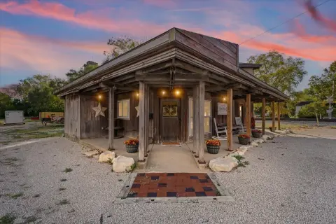 Turn-Key Shop in Tolono, IL