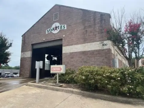 Upgraded Car Wash with Sonny's Tunnel