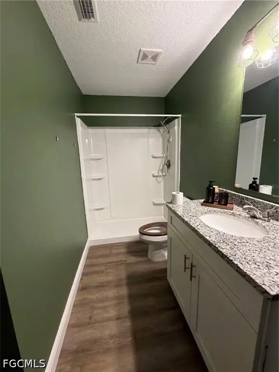 Picture 24