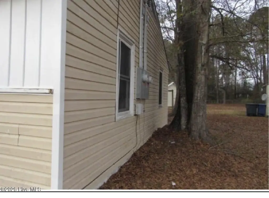 Picture 3